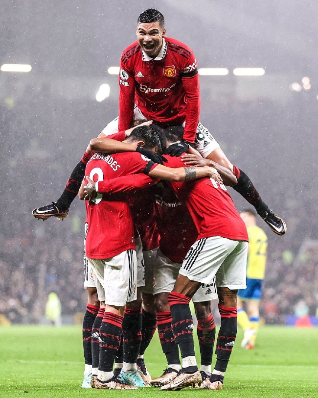 足球运动本 足球运动本